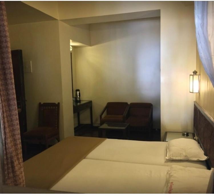 Hotel Ganesh Palace Βομβάη Εξωτερικό φωτογραφία